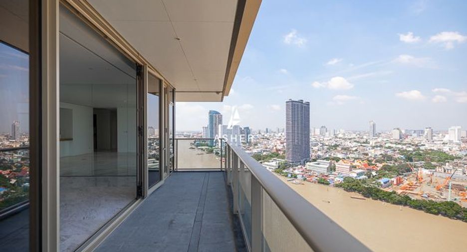 For rent and for sale 4 bedrooms condo in Bang Kho Laem, Bangkok