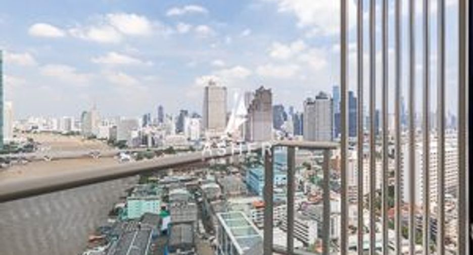 For rent and for sale 4 bedrooms condo in Bang Kho Laem, Bangkok