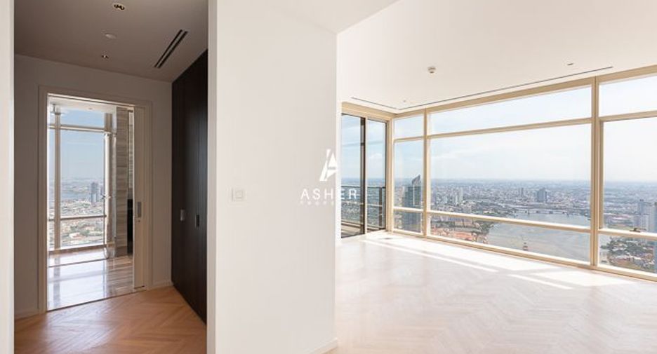 For rent and for sale 4 bedrooms condo in Bang Kho Laem, Bangkok
