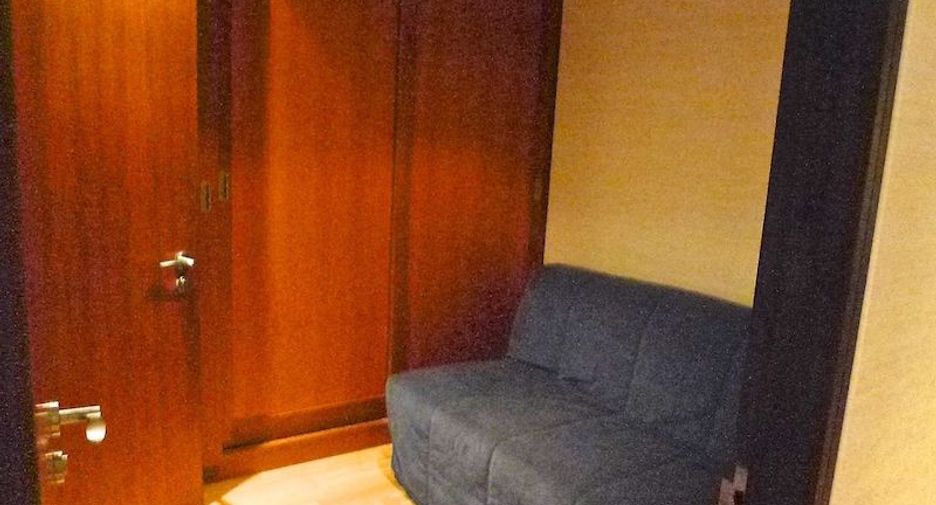 For sale 2 bedrooms apartment in Khlong Toei, Bangkok