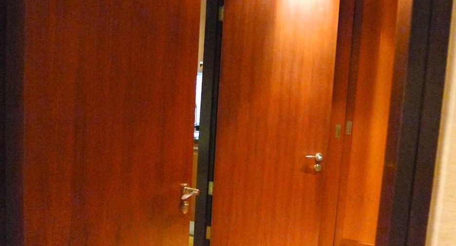 For sale 2 bedrooms apartment in Khlong Toei, Bangkok