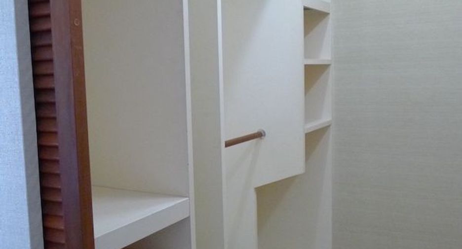 For sale 2 bedrooms apartment in Khlong Toei, Bangkok