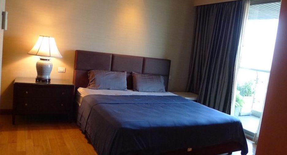 For sale 2 bedrooms apartment in Khlong Toei, Bangkok