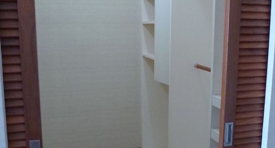 For sale 2 bedrooms apartment in Khlong Toei, Bangkok