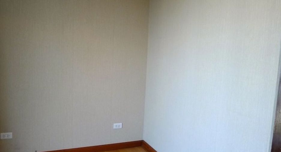 For sale 2 bedrooms apartment in Khlong Toei, Bangkok