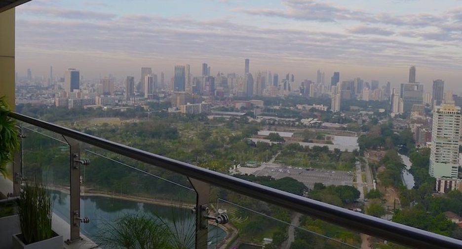 For sale 2 bedrooms apartment in Khlong Toei, Bangkok