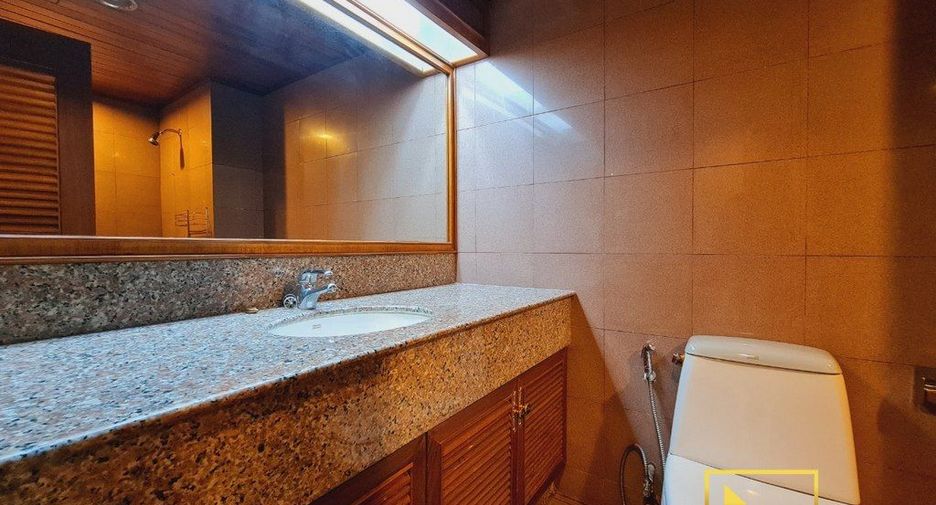 Wohnung zur Miete mit 2 Zimmer in Khlong Toei, Bangkok