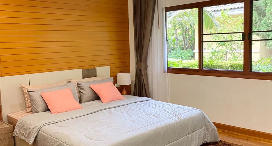 Casa en venta de 3 habitaciones en San Kamphaeng, Chiang Mai