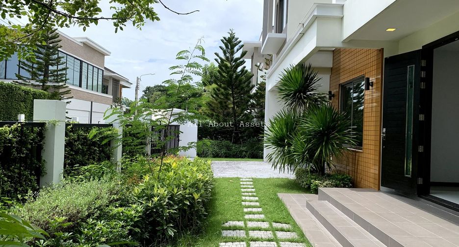 For sale 4 bedrooms house in Pak Kret, Nonthaburi