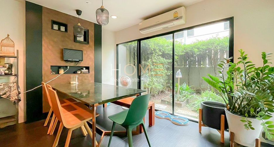 Reihenhaus zum Kauf mit 4 Zimmer in Suan Luang, Bangkok