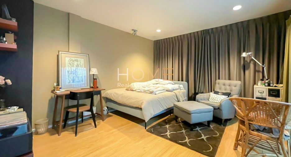 Reihenhaus zum Kauf mit 4 Zimmer in Suan Luang, Bangkok