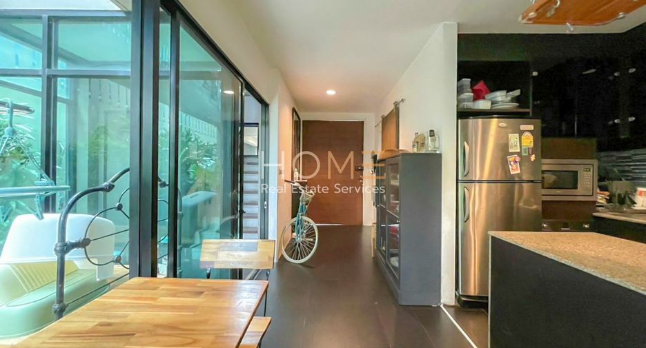 Reihenhaus zum Kauf mit 4 Zimmer in Suan Luang, Bangkok