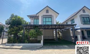 For sale 3 Beds townhouse in Bang Sao Thong, Samut Prakan