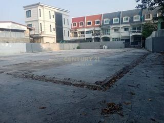 出租 和 出售 土地 在 Watthana, 曼谷