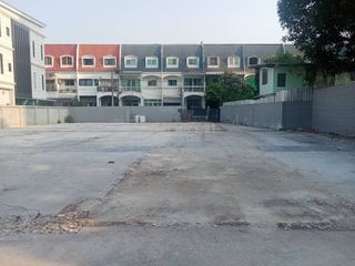 For rent and for sale land in Watthana, Bangkok