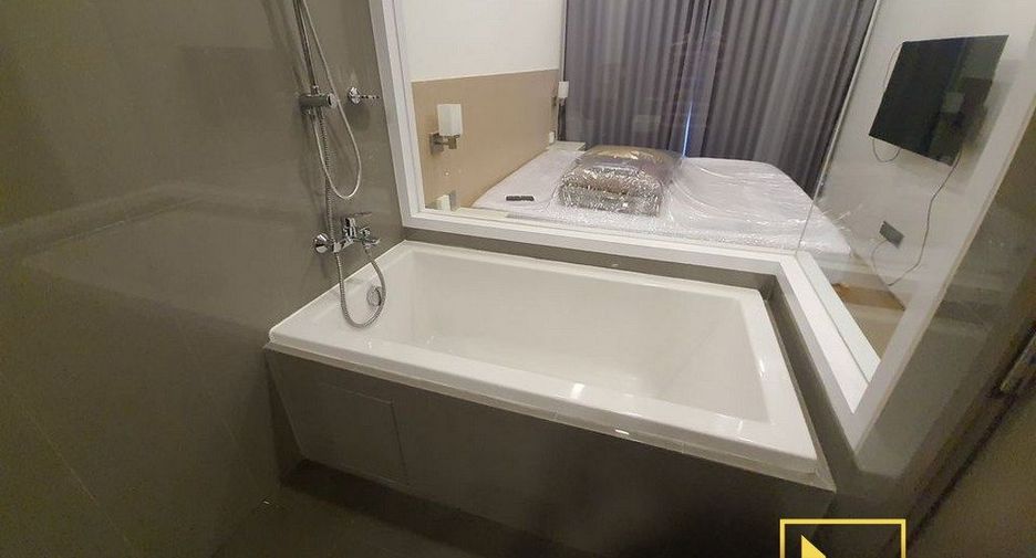 Condo en alquiler de 2 habitaciones en Bang Rak, Bangkok