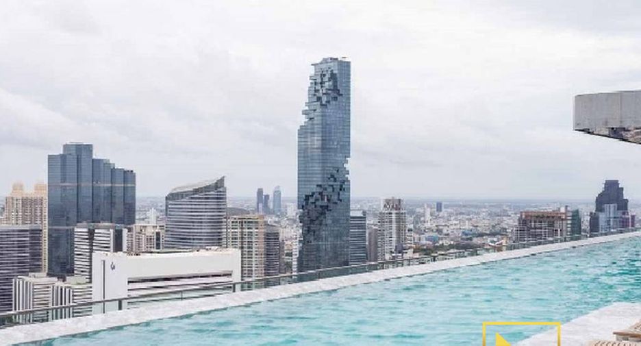 Condo en alquiler de 2 habitaciones en Bang Rak, Bangkok