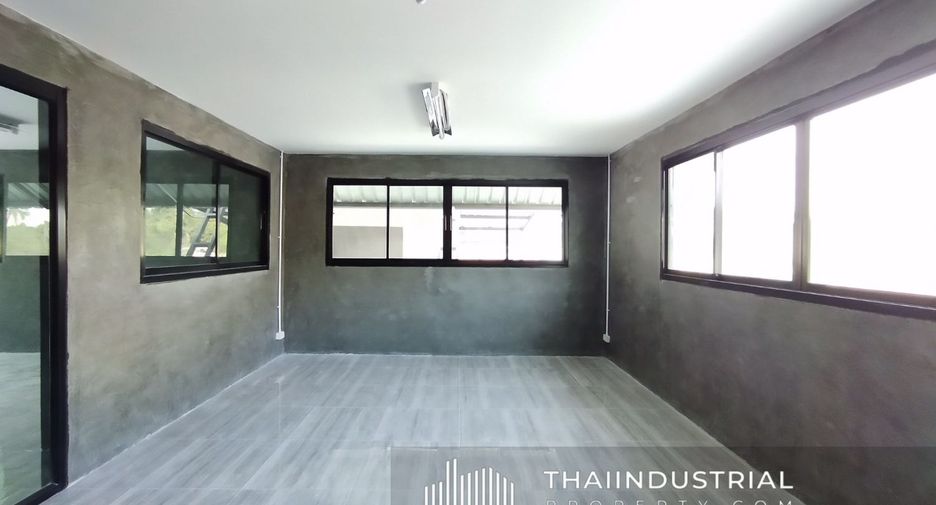 For rent warehouse in Ban Bueng, Chonburi