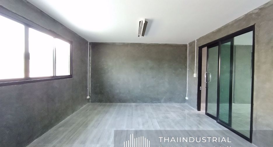 For rent warehouse in Ban Bueng, Chonburi