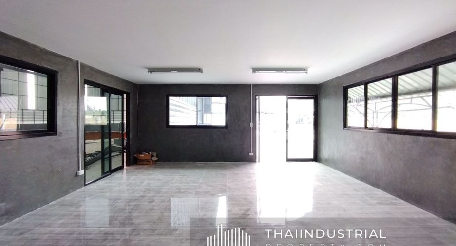 For rent warehouse in Ban Bueng, Chonburi