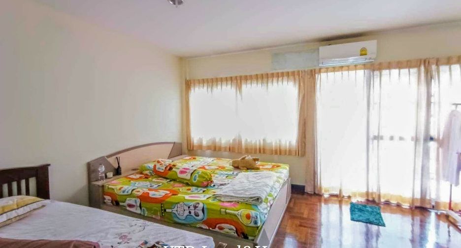 ขาย 4 ห้องนอน ทาวน์เฮ้าส์ ใน ยานนาวา, กรุงเทพฯ