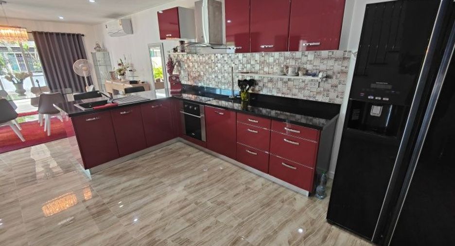 For sale 3 bedrooms house in Hua Hin, Prachuap Khiri Khan