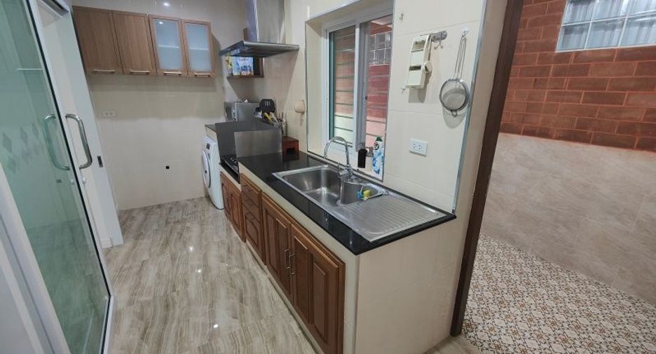 For sale 3 bedrooms house in Hua Hin, Prachuap Khiri Khan