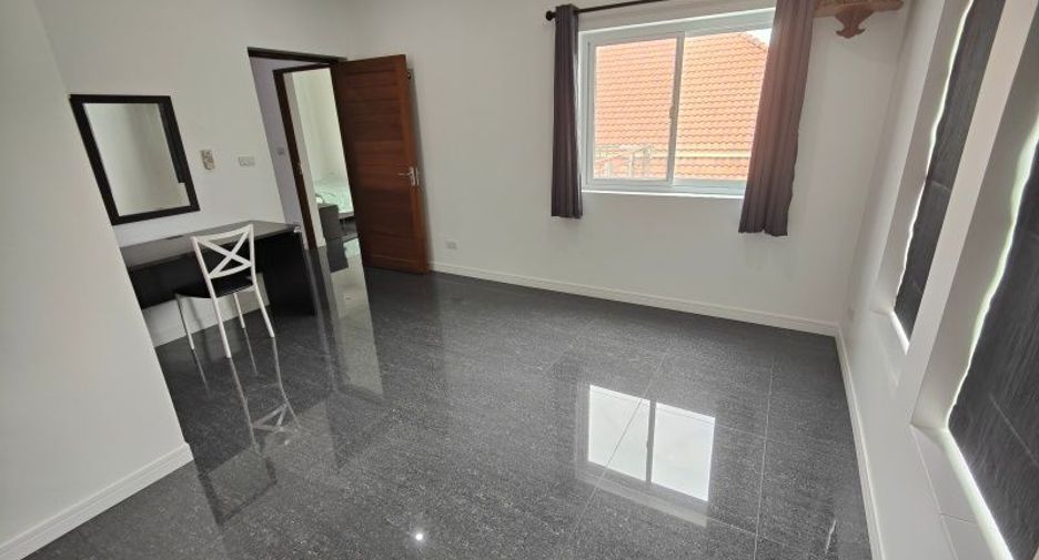 For sale 3 bedrooms house in Hua Hin, Prachuap Khiri Khan