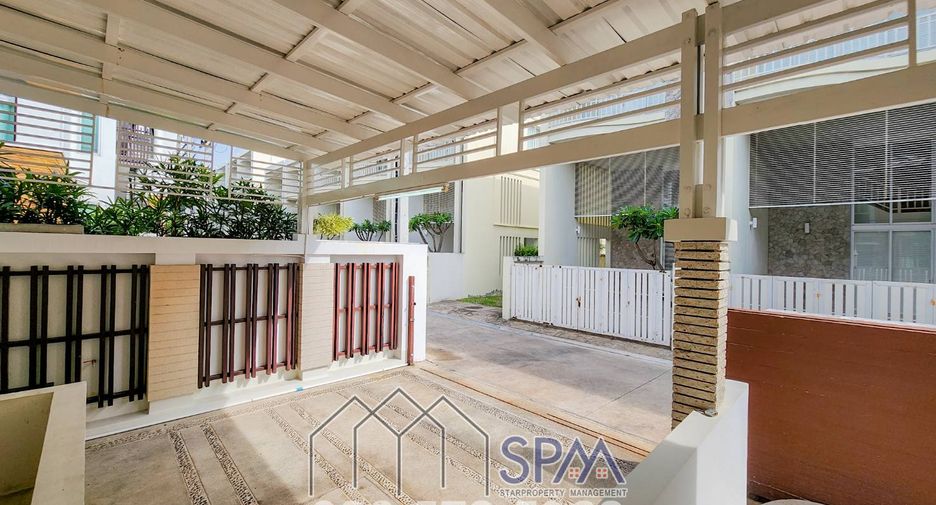 For sale 3 bedrooms house in Cha Am, Phetchaburi