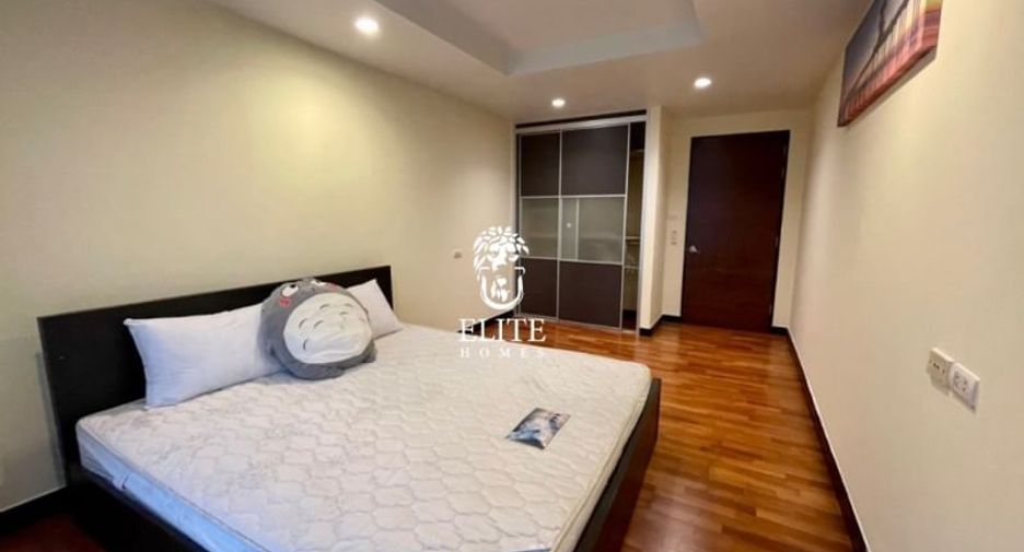 For rent and for sale 2 bedrooms condo in Watthana, Bangkok