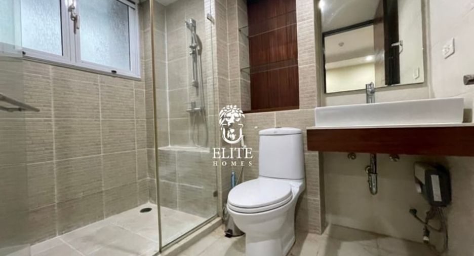 For rent and for sale 2 bedrooms condo in Watthana, Bangkok