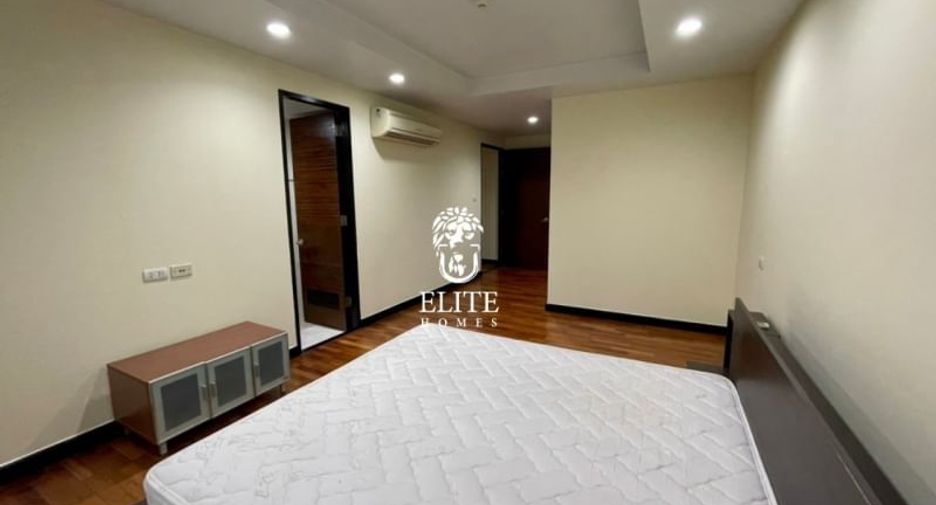 For rent and for sale 2 bedrooms condo in Watthana, Bangkok