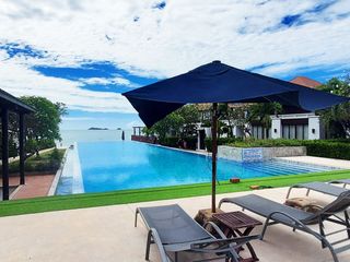 For sale 3 bed condo in Klaeng, Rayong
