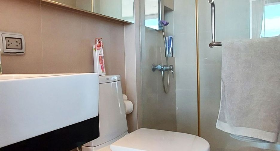 For sale 3 bedrooms condo in Klaeng, Rayong