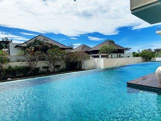 For sale 3 bed condo in Klaeng, Rayong
