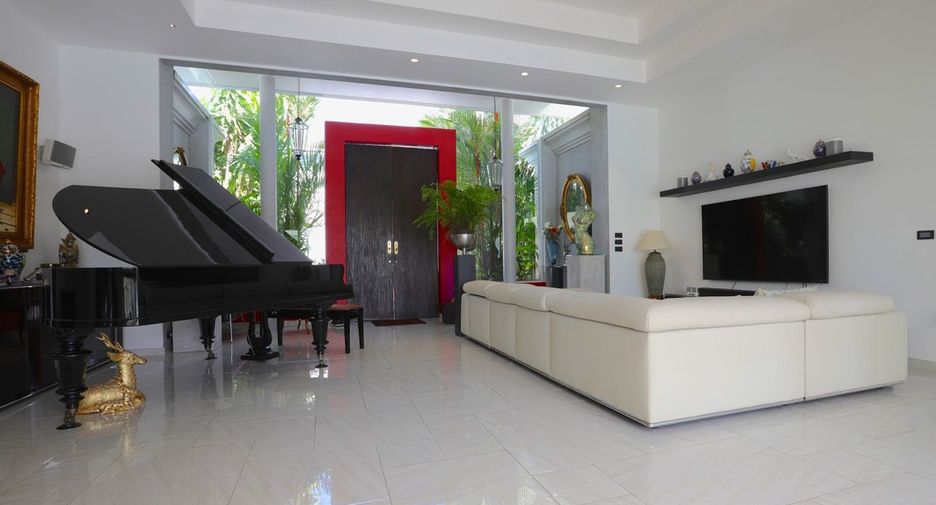 For sale 8 bed house in East Pattaya, Pattaya