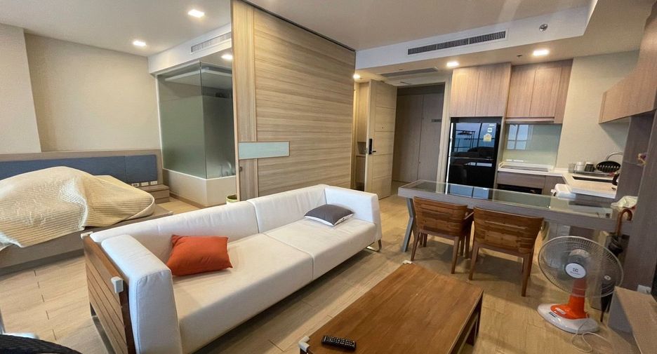 For rent 1 bed condo in Bang Lamung, Chonburi