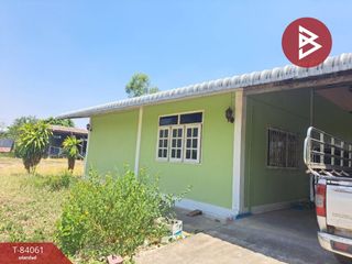 For sale 2 bed house in Mueang Nakhon Sawan, Nakhon Sawan