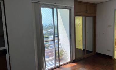 Condo en venta de 2 habitaciones en Khlong Toei, Bangkok