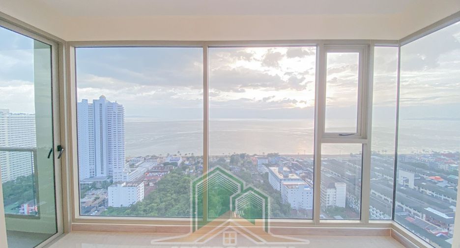 For sale 5 bedrooms condo in Jomtien, Pattaya