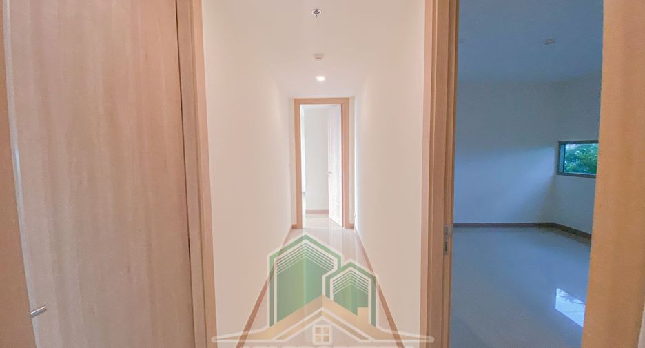 For sale 5 bedrooms condo in Jomtien, Pattaya
