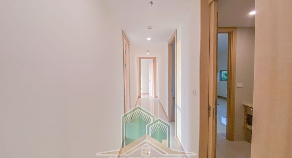 For sale 5 bedrooms condo in Jomtien, Pattaya
