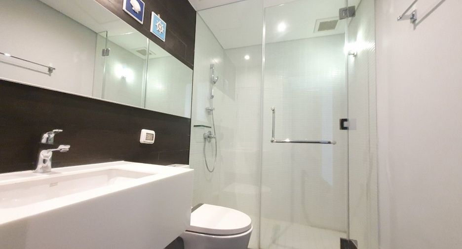 For sale 3 bedrooms condo in Suan Luang, Bangkok