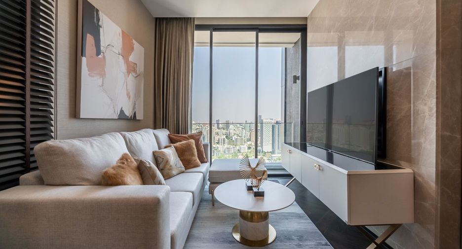 For sale 2 bed condo in Khlong Toei, Bangkok