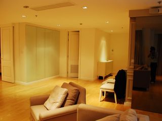 For sale 4 bedrooms condo in Pathum Wan, Bangkok