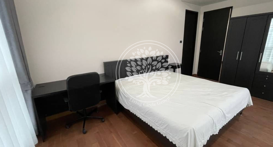 For rent and for sale 2 bedrooms condo in Pathum Wan, Bangkok