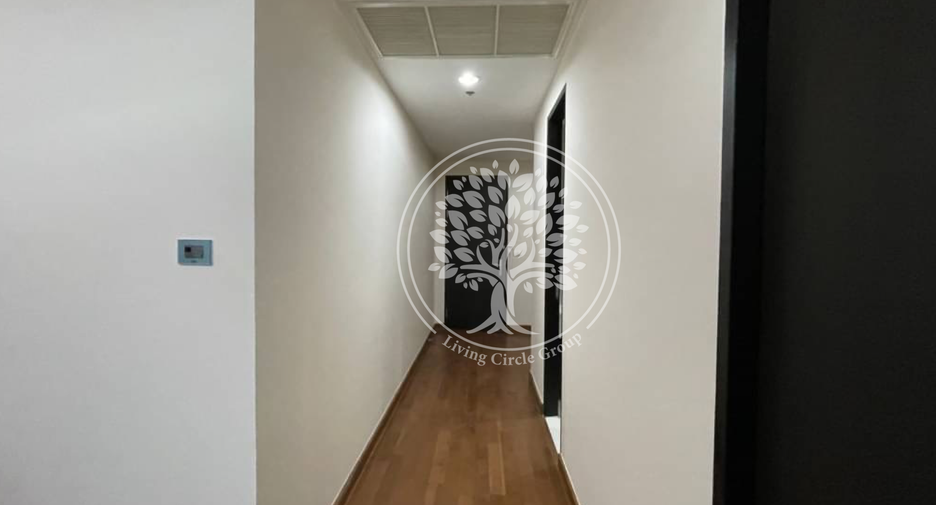 For rent and for sale 2 bedrooms condo in Pathum Wan, Bangkok