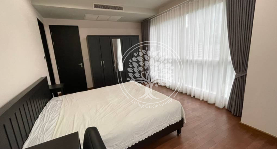 For rent and for sale 2 bedrooms condo in Pathum Wan, Bangkok