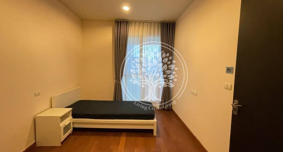 For rent and for sale 2 bedrooms condo in Pathum Wan, Bangkok