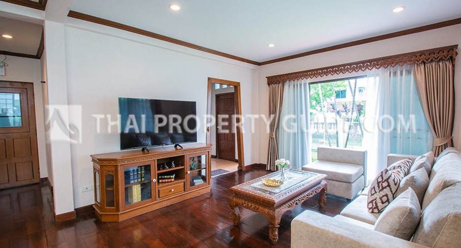 For rent 3 bed house in Sathon, Bangkok Hipflat